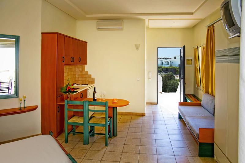 Papadakis Aparthotel Джорджополис Екстериор снимка