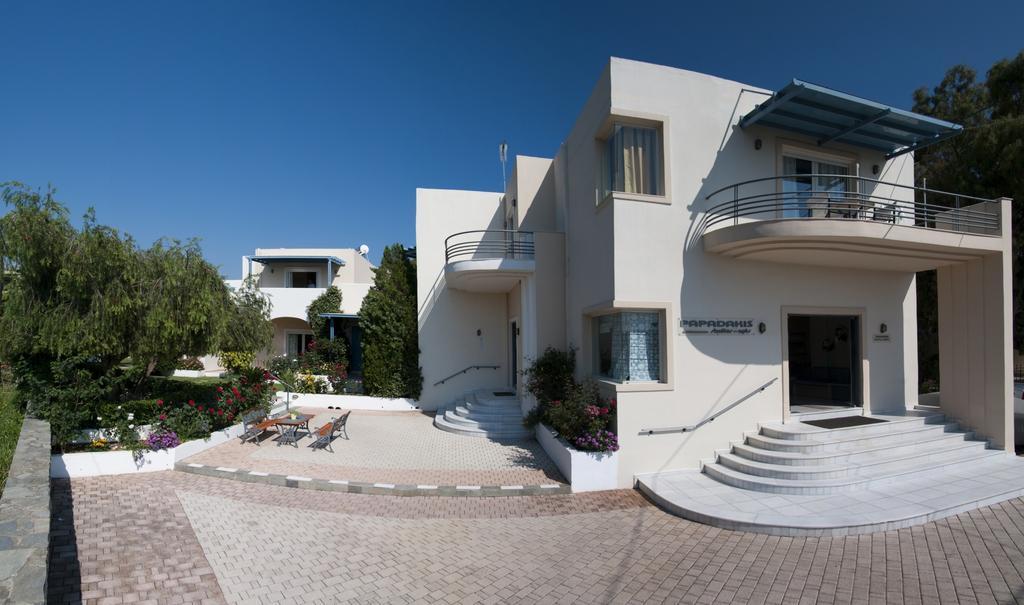 Papadakis Aparthotel Джорджополис Екстериор снимка